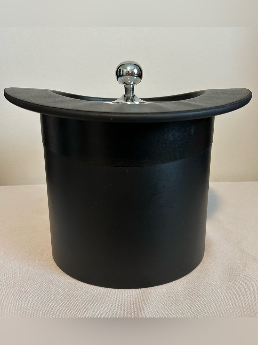Black Top Hat Ice Bucket with Silver Knob